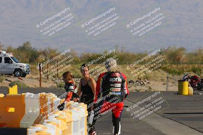 media/Nov-06-2022-SoCal Trackdays (Sun) [[208d2ccc26]]/Around the Pits/